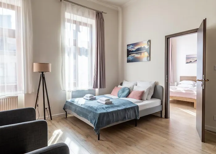 Ultra Paulay Ede Street 1br Lejlighed
